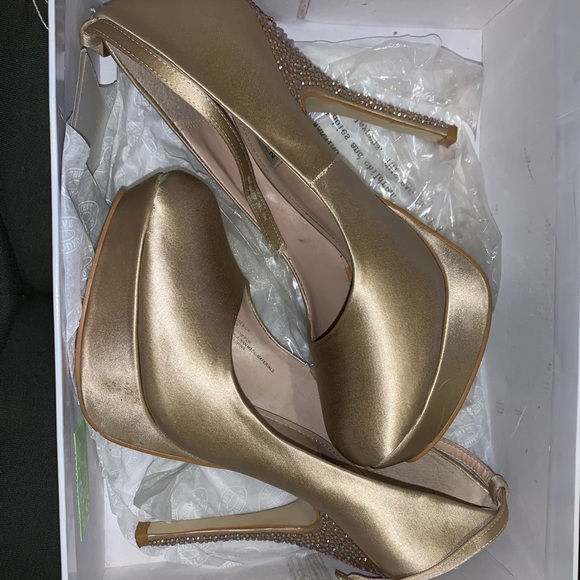 STEVE MADDEN platform heels with crystals on heel - Picture 4 of 5